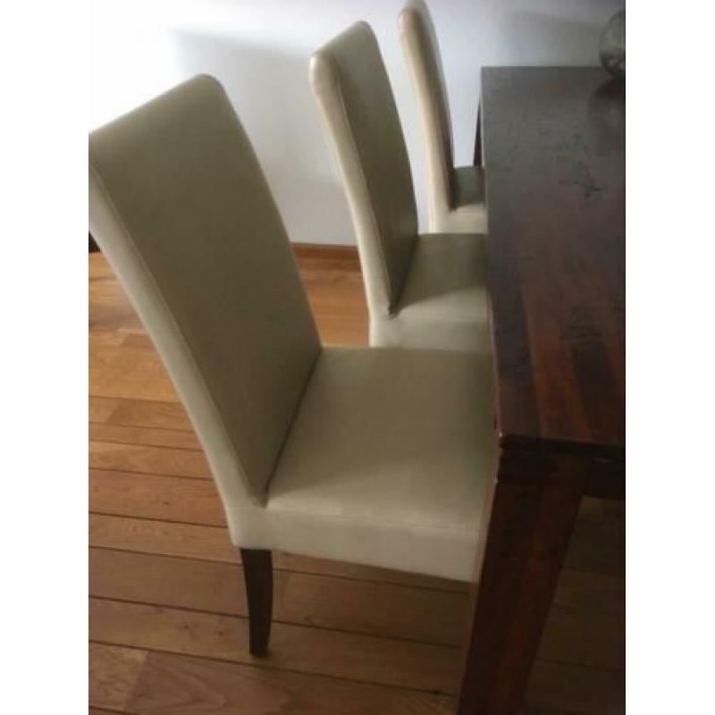 Eetkamerstoelen beige leer drie stuks