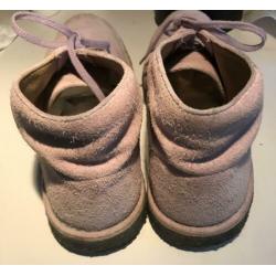 CLARKS DESERT BOOTS licht lila maat 41