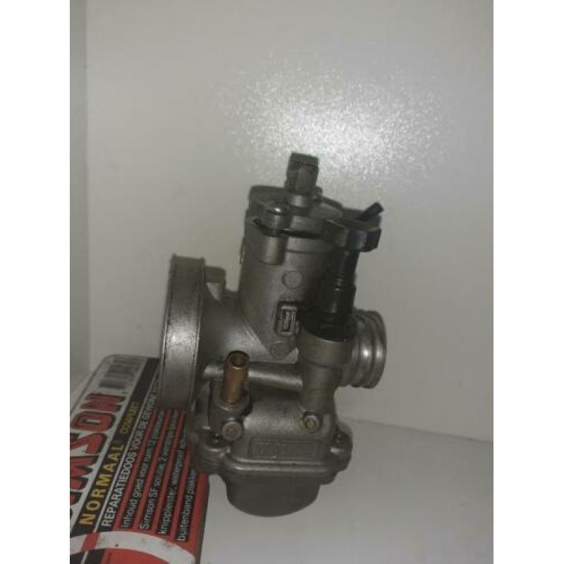 19mm carburateur polini+ inlaatspruitstuk