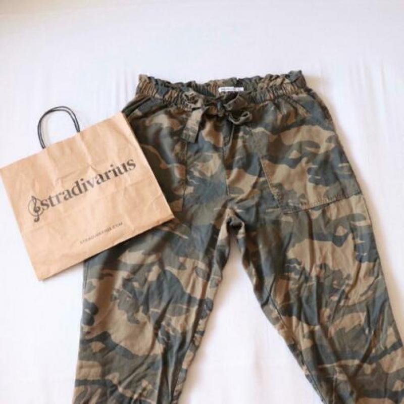 Camouflage broek