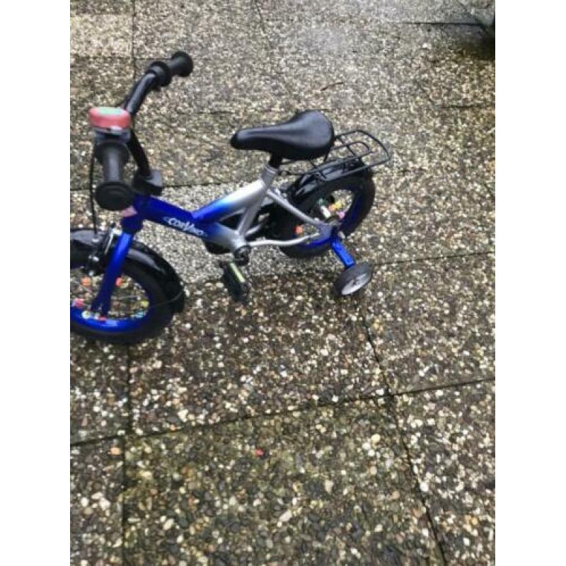 Mooi 12 inch fietsjes met zijwieltjes