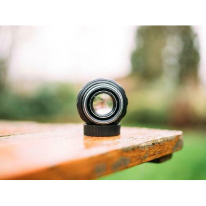 Helios 44-2 58mm f/2 M42 Zenit 44 swirly bokeh vintage swirl
