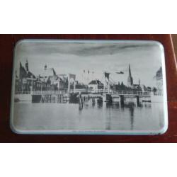 Souvenir blikje Weesp, foto's jaren 50/60 brocante stast