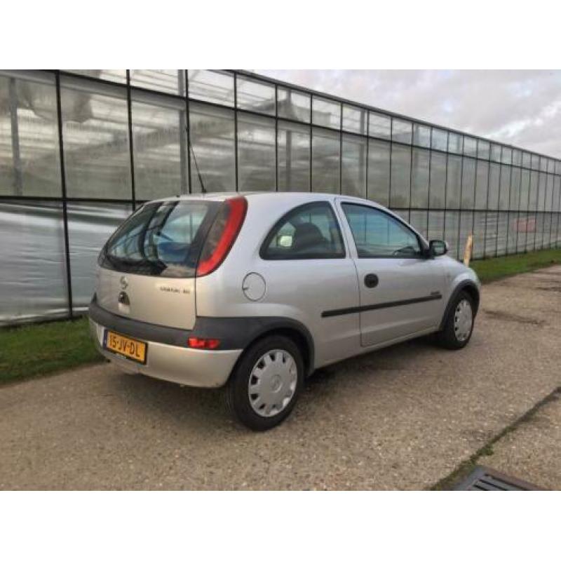 Opel Corsa Comfort 1.2 16V 3D Easytronic 2002 + Nieuwe APK