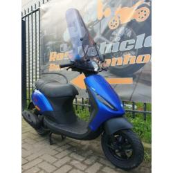 Piaggip Zip 2000 snor Smoke windscherm Audi Led