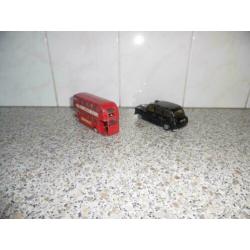 Londense Bus + Taxi (Budgie Toys) Jaren 60