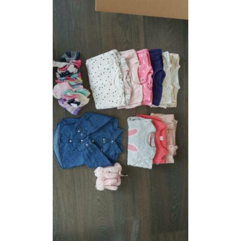Groot pakket meisjes kleding maat 62