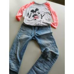 Meisjesshirt mickey mouse met lange mouwen. Maat 134/140