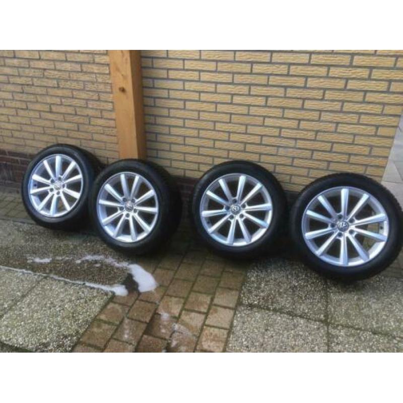 17 inch vw velgen Merano incl winterbanden conti. wintercont