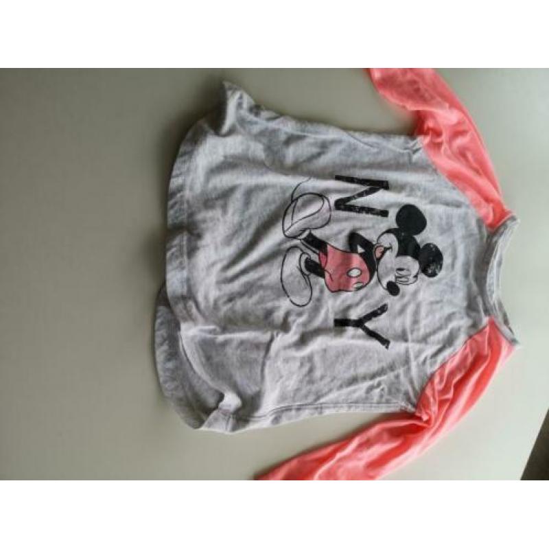 Meisjesshirt mickey mouse met lange mouwen. Maat 134/140