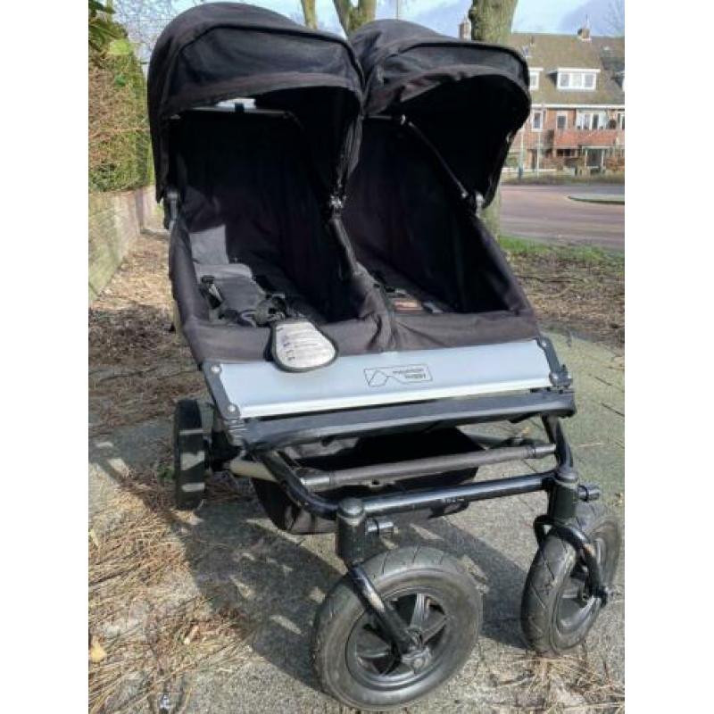 Mountain buggy duet