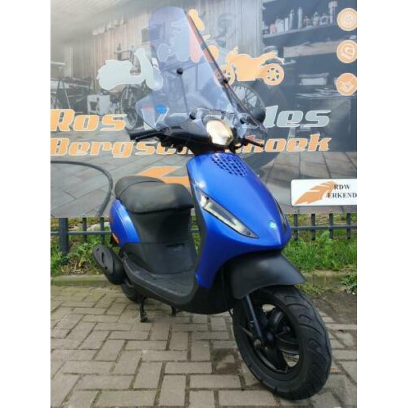 Piaggip Zip 2000 snor Smoke windscherm Audi Led
