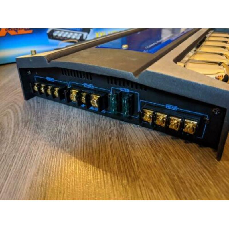 Autoversterker 4x60W