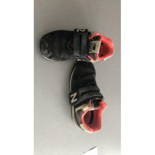 New balance schoenen maat 27,5 zwart klein prijsje!
