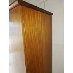 Vintage jaren 60 teak hang/leg linnenkast demontabel