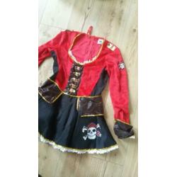 Verschillende sets/spullen carnaval dames en meisjes