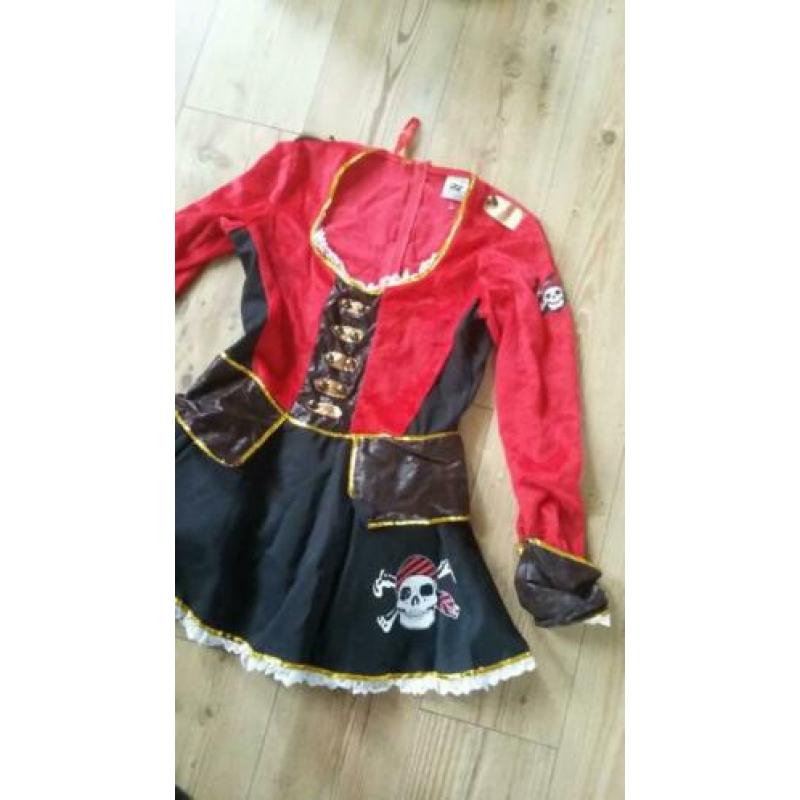 Verschillende sets/spullen carnaval dames en meisjes