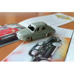 Dinky Toys, Renault Dauphine 24E met 2 Renault folders