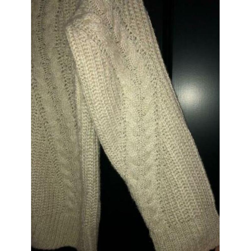 Gave beige trui maat S als nieuw!
