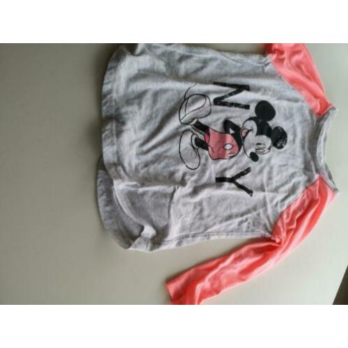 Meisjesshirt mickey mouse met lange mouwen. Maat 134/140