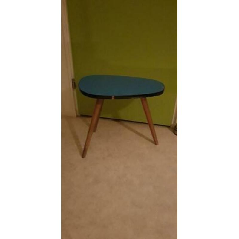 Niertafeltje retro vintage jaren zestig sixties