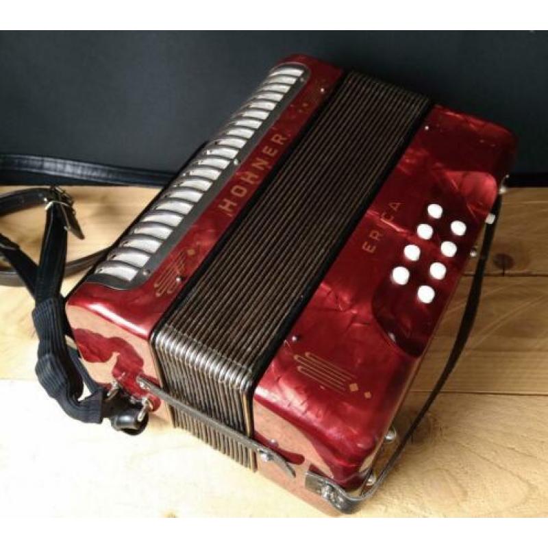 Hohner Erica CF Trekharmonica / Trekzak