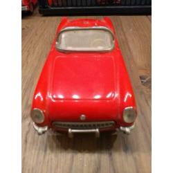 Blikken Chevrolet cabrio met frictiemotor
