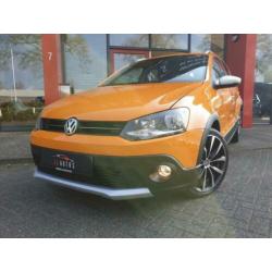 Volkswagen Polo 1.2 12V CROSS PDC CC AFNEEMB TRKHK 17INCH