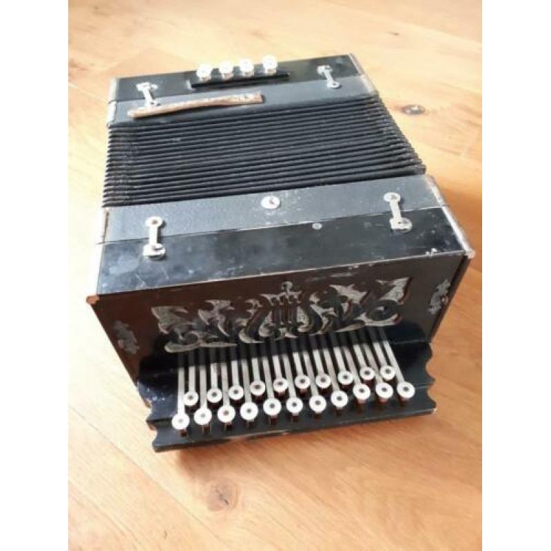 Antieke Accordeon