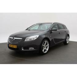 OPEL Insignia 1.6 Turbo Sport 180pk! Navi/Trekhaak/19"