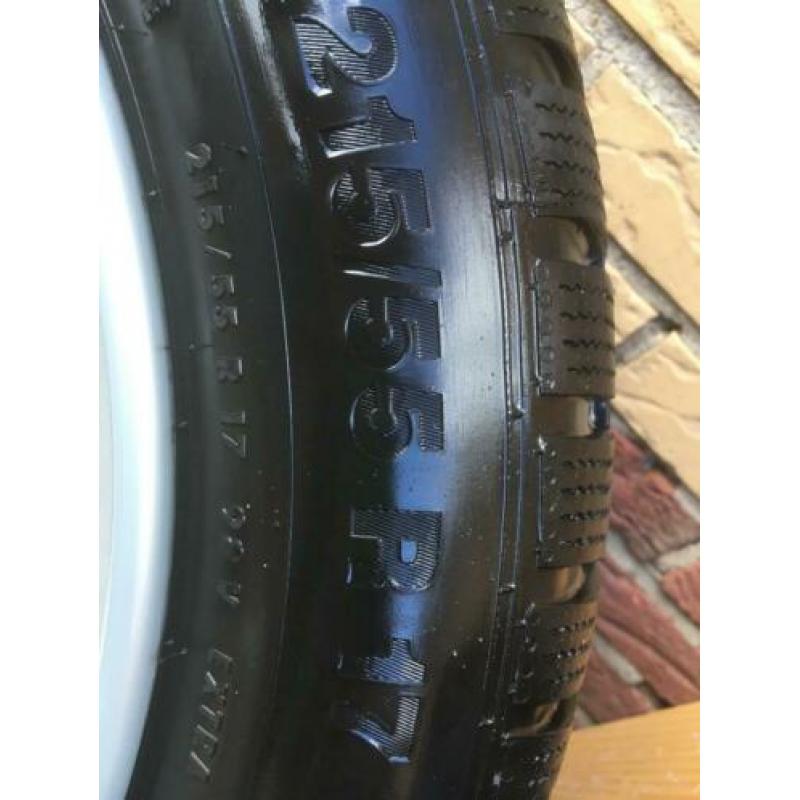 17 inch vw velgen Merano incl winterbanden conti. wintercont
