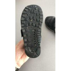 New balance schoenen maat 27,5 zwart klein prijsje!