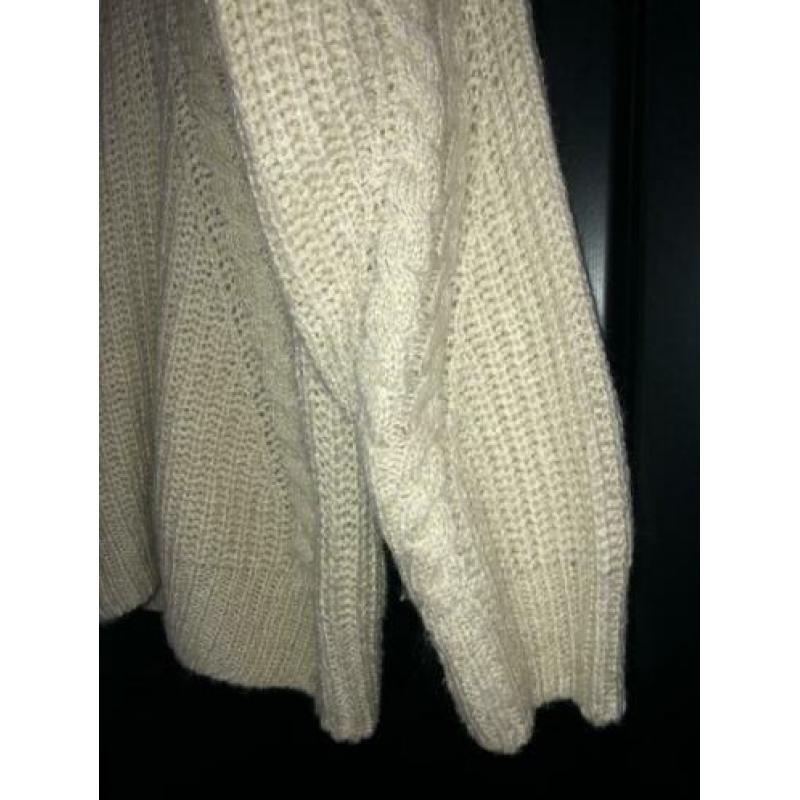 Gave beige trui maat S als nieuw!