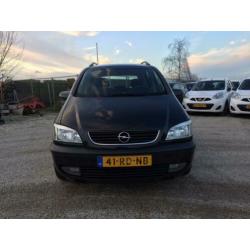 Opel Zafira 1.8 16V 2001 Zwart, APK 19-02-2021! Nette auto!