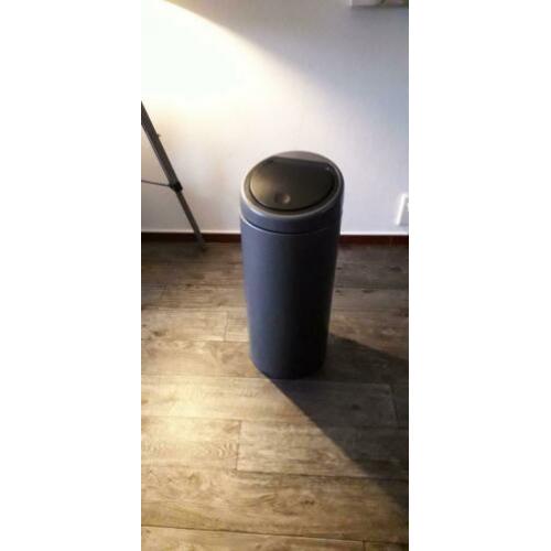 Brabantia touch bin 30L