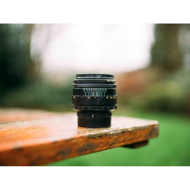 Helios 44-2 58mm f/2 M42 Zenit 44 swirly bokeh vintage swirl