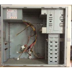 PC behuizing+flooppy+DVD-Rom+DVD -RW+Voeding