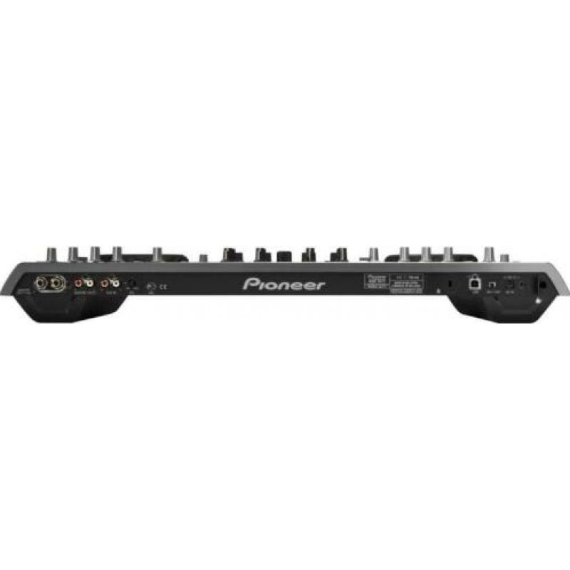 Pioneer DDJ-T1 incl. Traktor 3 Pro licentie en Decksaver