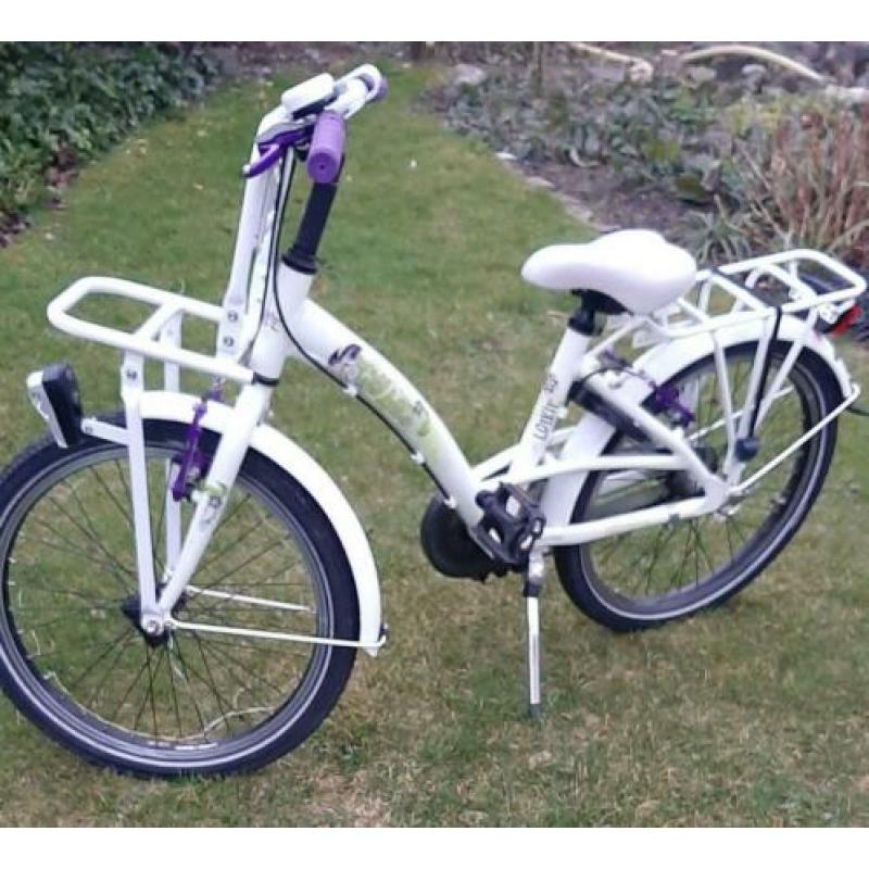 Meisjesfiets, Loekie, 20 inch , kleur wit.