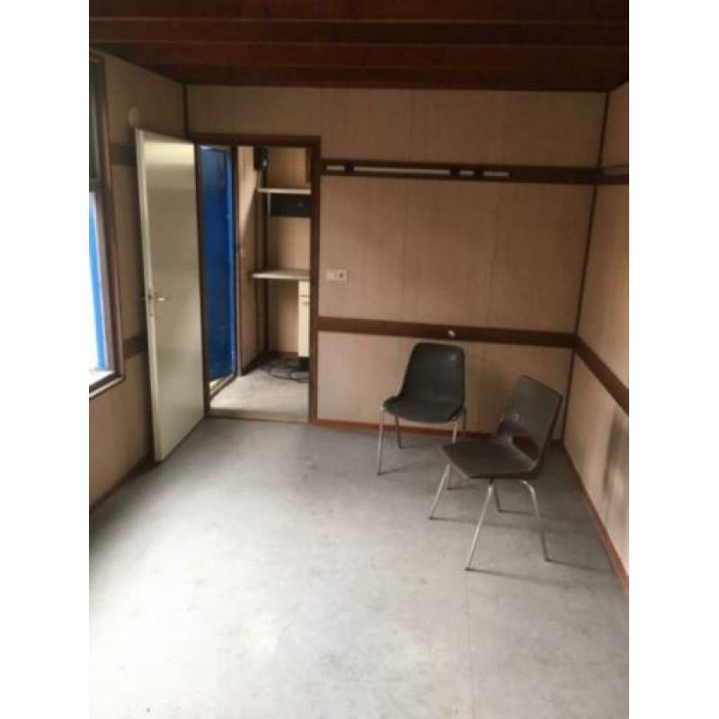 te koop kantoor unit (D016)