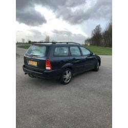 Ford Focus 1.8 I Ambiente Wagon 2001 Blauw