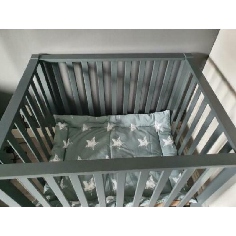 Box Casper antraciet inclusief lade en boxkleden