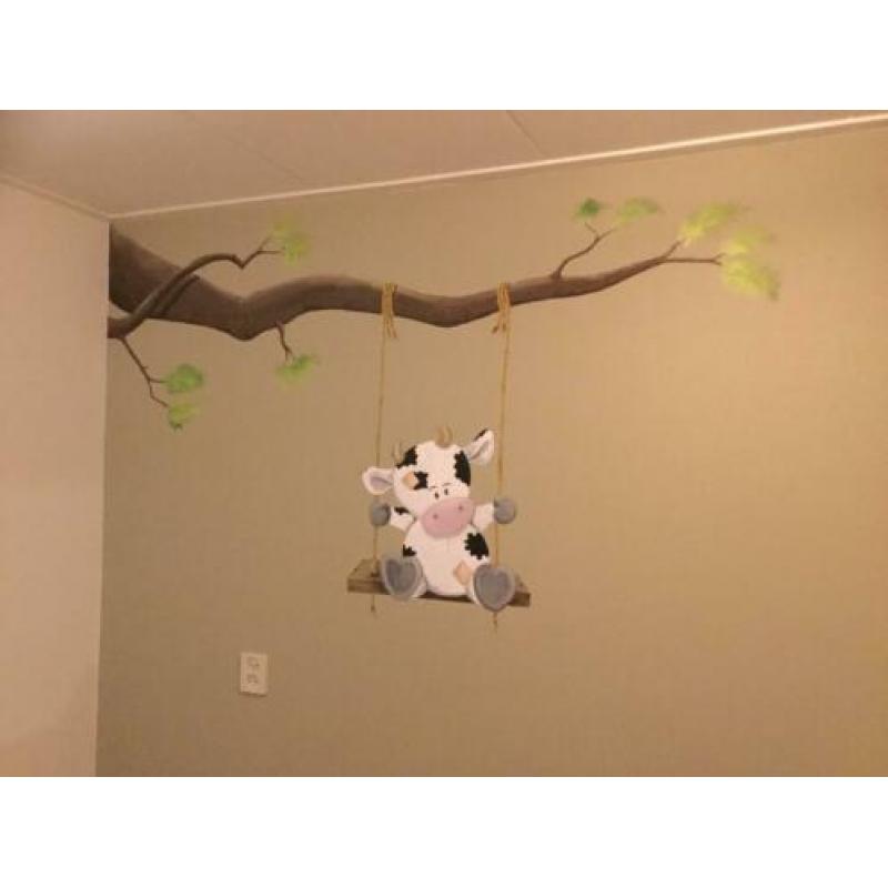 Unieke kinderkamer, muurschildering naar wens.