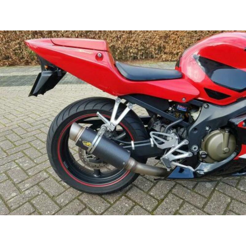 Honda cbr 600 fs verlaagd 23000km