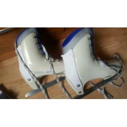 Schaatsen Munari maat 39