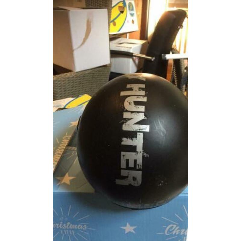 2 helmen €60,00 bij elkaar