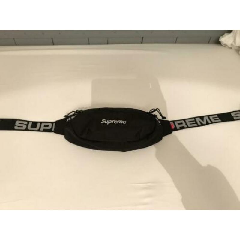 Supreme Waistbag SS18 tas Zwart