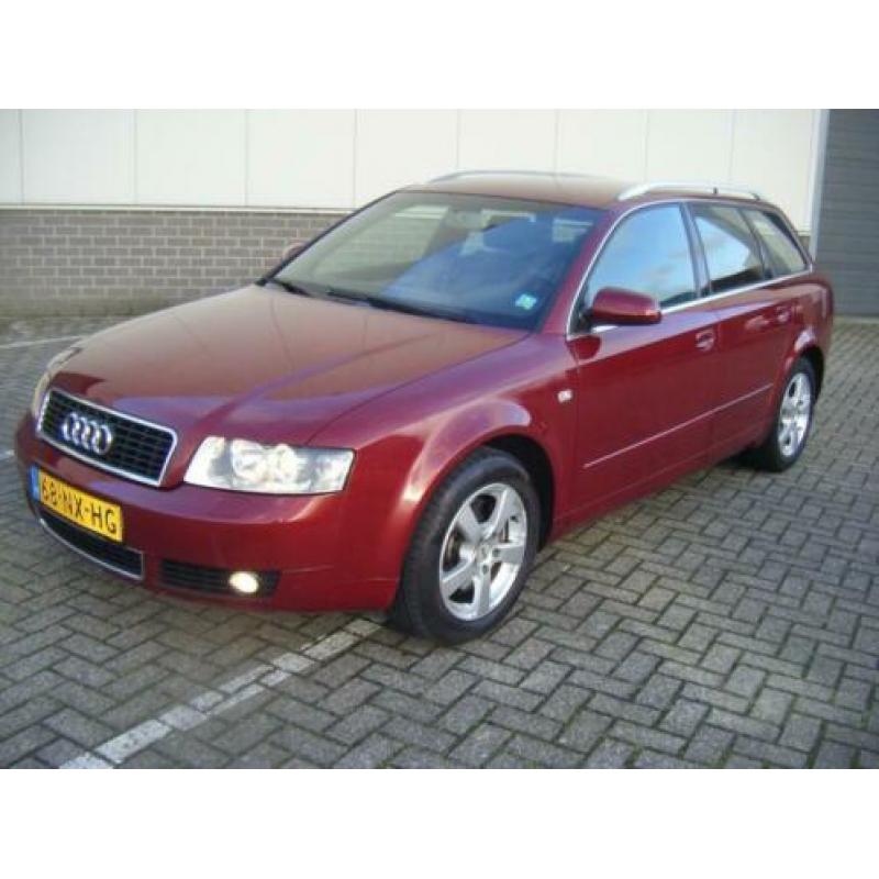 Audi A4 Avant 2.5 TDI Pro Line MT YOUNGTIMER weinig KM! NAP