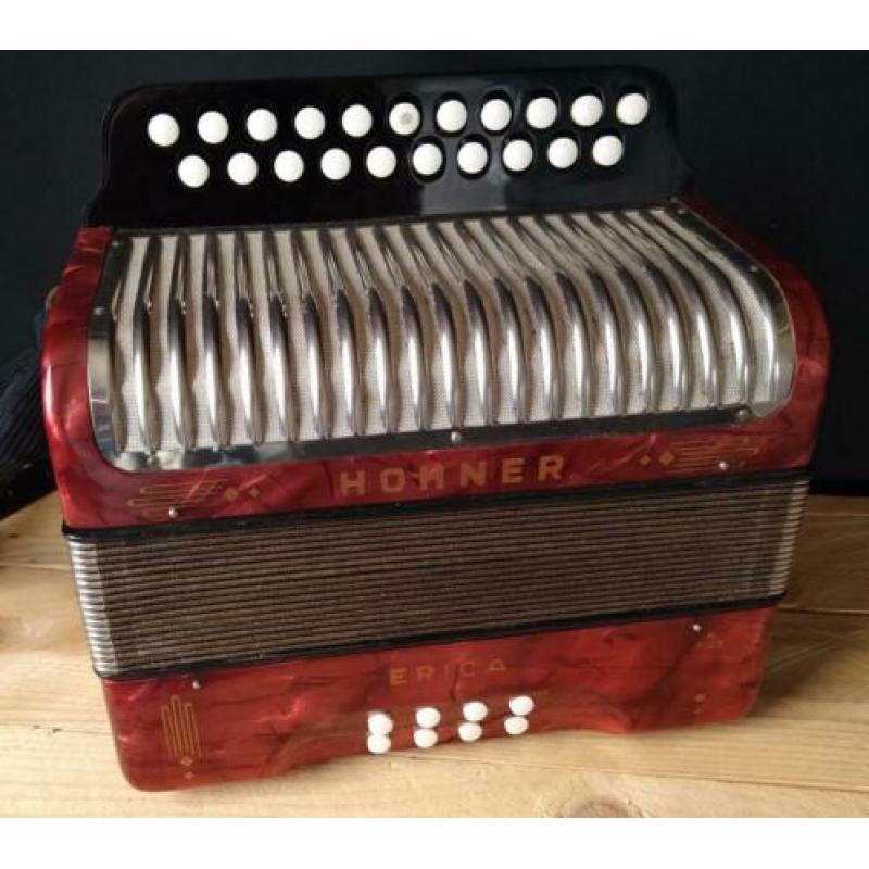 Hohner Erica CF Trekharmonica / Trekzak