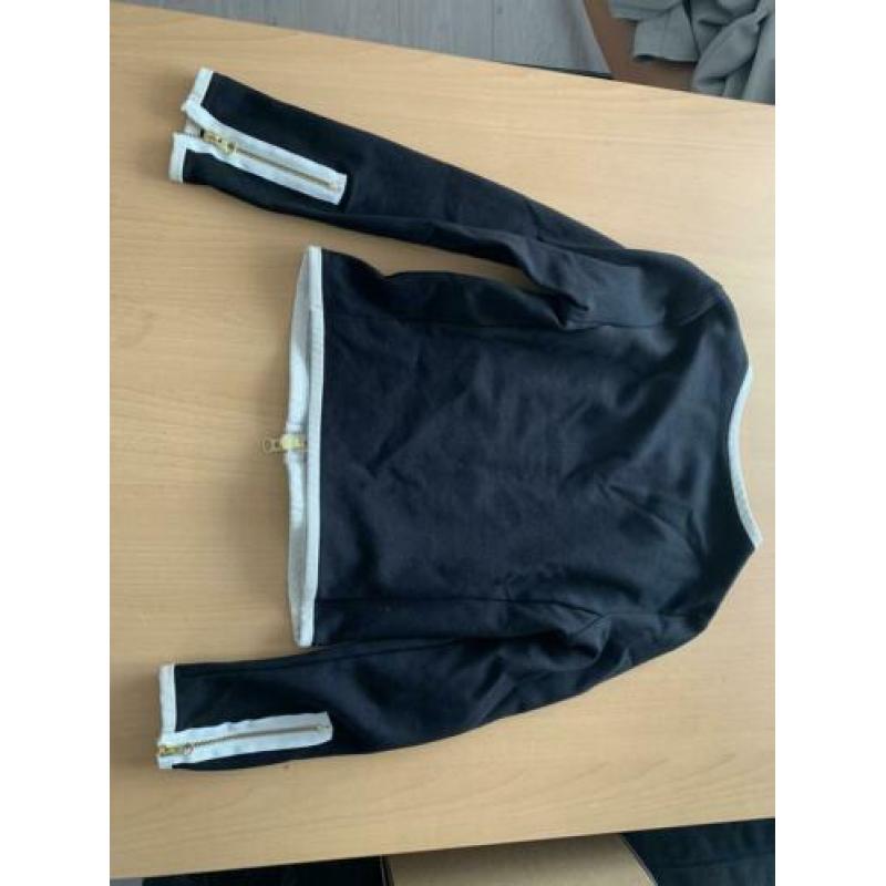 Vanilia sportief vestje - maat 34